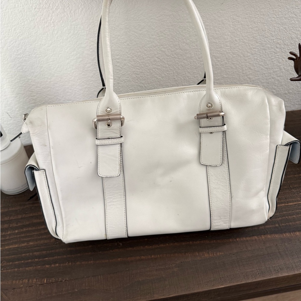 Elegant White Leather Satchel Tote Handbag